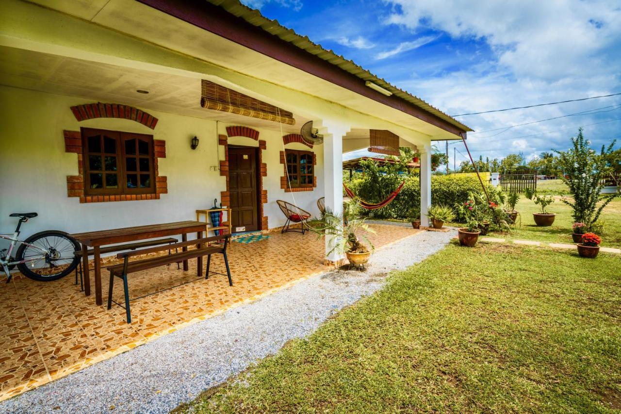 Lovely Garden Villas Pantai Cenang  Eksteriør bilde